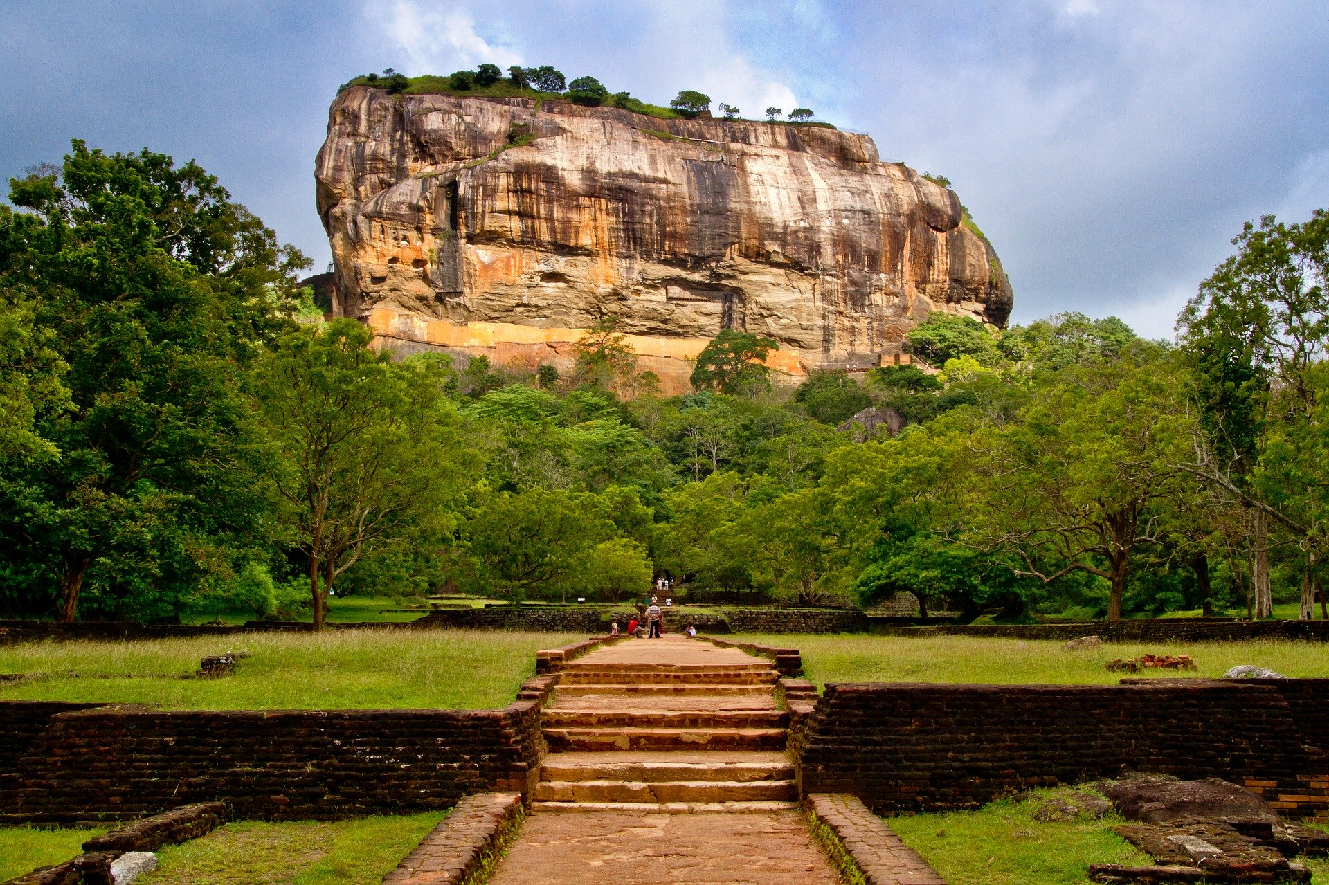 sigiriya-459197_1920